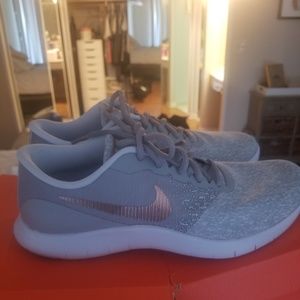 Nike Rose Gold Flex Sneakers